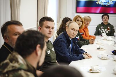 Russia’s Putin visits Kursk as Ukraine says six killed in missile strike