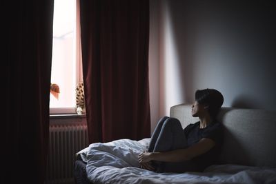 Young American men are experiencing a crisis of loneliness