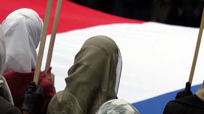 Report warns of Muslim Brotherhood bid to reshape French society from within