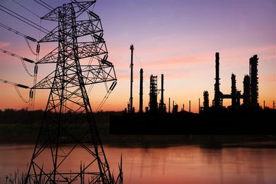 Best Utilities Stocks for Stability and Growth in 2025