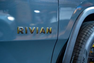 Rivian Stock Below $20: Charging Up or in the Breakdown Lane?