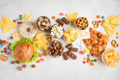 10 Snacks That Are Making Your Kids Overweight and Unhealthy