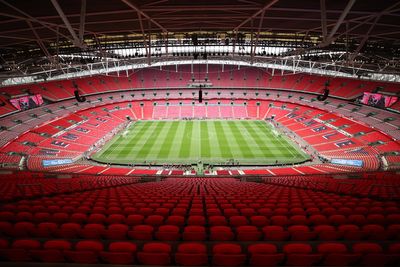 Why are the EFL play-off finals kicking off one minute late?