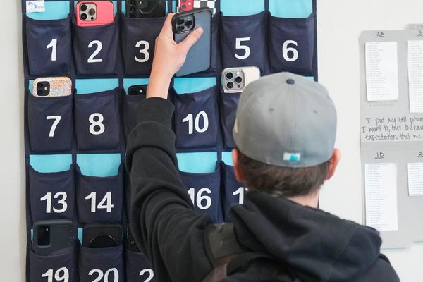 Majority of US states now have laws banning or regulating cellphones in schools, with more to follow