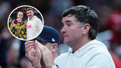 'A Dream Come True' - Bubba Watson Gifts Caitlin Clark Signed Driver At WNBA Game