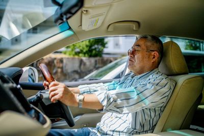 Driving Into Danger: 10 Ways Age May Be Putting You (and Others) at Risk