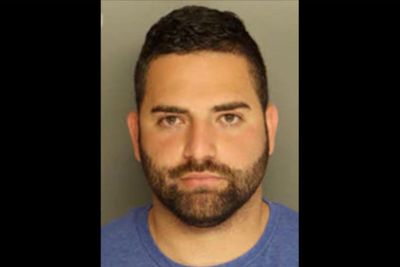 ‘Fake cop’ at murder scene arrested after the real cops asked him for his credentials