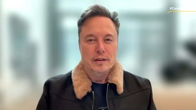 Elon Musk to Remain Tesla CEO 'Unless I Die'