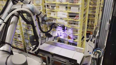Amazon's new warehouse robot has a 'sense of touch' that could see it replace human workers