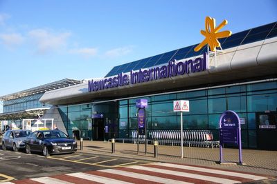EasyJet to reopen Newcastle base after Covid closure