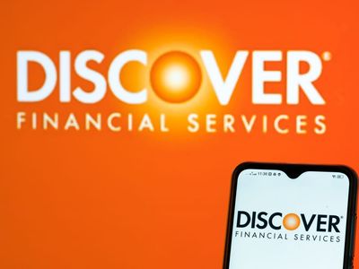 What Are Wall Street Analysts' Target Price for Discover Financial Stock?