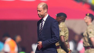 Prince William joins kickabout at Edinburgh community centre