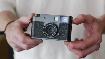 I tried the Fujifilm X half retro compact, and it reimagines the half-frame film photography experience perfectly