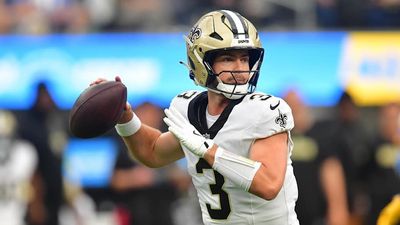 Saints QB Competing for Starting Job to Miss Time With Injury