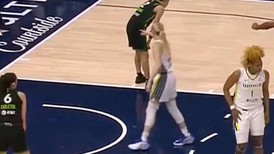 Mics Caught Paige Bueckers Ruthlessly Snitching to Ref About Her Opponent Cheating
