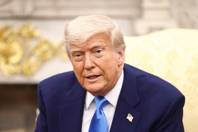 Trump to host dinner for top holders of his crypto token – although many lost money with it