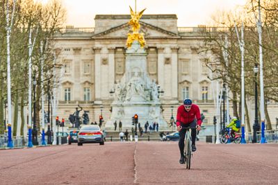 I raced across London to find out conclusively if cycling is faster than public transport