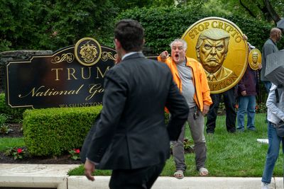 ‘America is not for sale:’ Protesters mob Trump golf course guests ahead of exclusive crypto dinner
