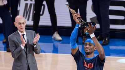 Thunder Coach Mark Daigneault Had Heartwarming Quote on SGA’s MVP Award Acceptance