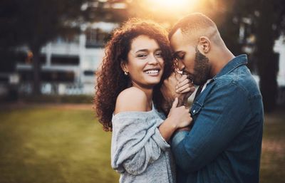 8 Lies “Happy Couples” Tell to Hide Their Crumbling Trust