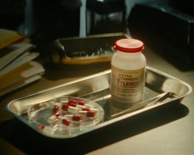 ‘A new form of mass murder’: the terrifying, twisty unsolved mystery of the Tylenol killer