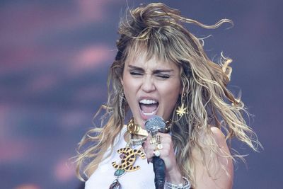 Miley Cyrus got ‘brutal infection’ after rolling around on Walk of Fame for film