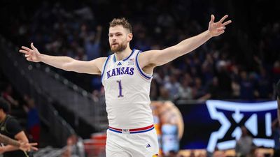 Kansas Basketball Star Hunter Dickinson Heard Your Jokes About Needing a Real Job