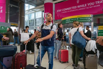U.S. may lose 230,000 jobs if foreign tourists stay away