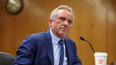 ‘Do your own research’: RFK Jr. pushes dangerous anti-science advice as White House health report gets demolished