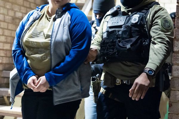 Trump administration releases people to shelters it threatened to prosecute for aiding migrants