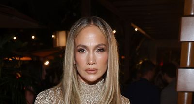 JLo’s clever beauty trick is an easy way to get an effortless summer glow