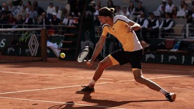 What Makes Roland-Garros Different? Explaining the French Open Site