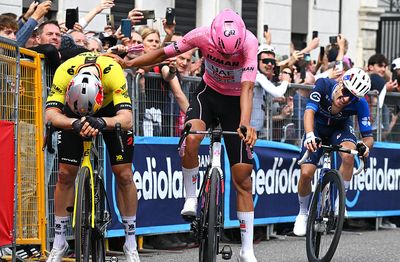'People will say I'm back, but I was never gone' – Wout van Aert narrowly misses on second Giro d'Italia stage win