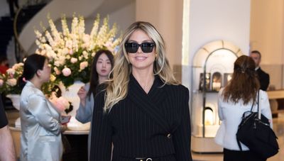Heidi Klum just wore the tailored outfit I always rely on to feel together and polished