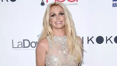 ‘This is not her first warning’: Britney Spears deliberately violates strict law on flight, alarms passengers and flight attendants
