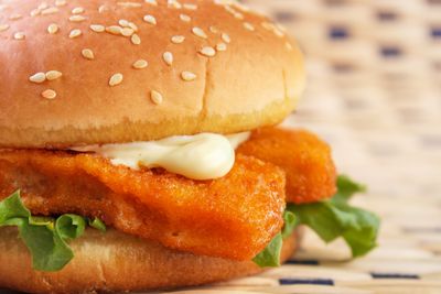 Fast Food Employees Warn Against Ordering These 8 Foods