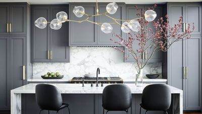 What Kitchen Color Should I Choose? 12 Ideas That Feel Right for Schemes in 2025