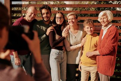 10 Things You Should NEVER Ask at a Family Reunion