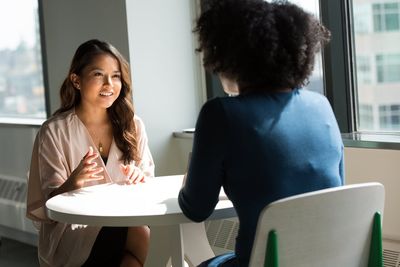 8 Reasons You Keep Forgetting Names Right After Hearing Them