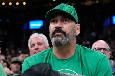 NBA champ, 'Survivor' contestant Scot Pollard shares Indy 500 parade float with heart donor's family