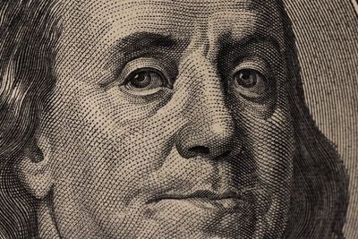 Why You Should Never Link Your Bank Account to These 5 Services