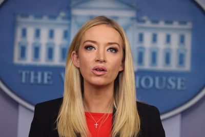 Democrats find unlikely defender over Biden decline revelations – Trump’s former press secretary