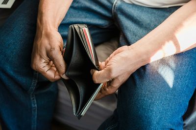 Scarcity Mindset Is Making You Broke—Here’s How to Escape It