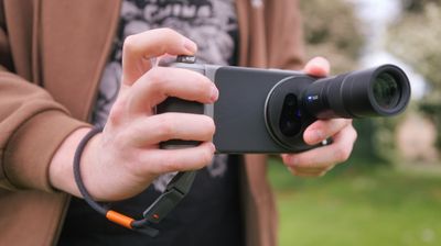 After a week with the Vivo X200 Ultra phone, I'm ready to sell my compact camera