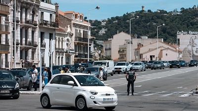 Two anarchist groups claim responsibility for Cannes and Nice power outages