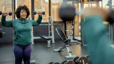 Want stronger arms? This 6-step upper-body dumbbell workout is the easiest way to get them
