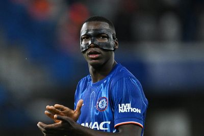 Why is Moises Caicedo wearing a mask for Chelsea against Nottingham Forest?