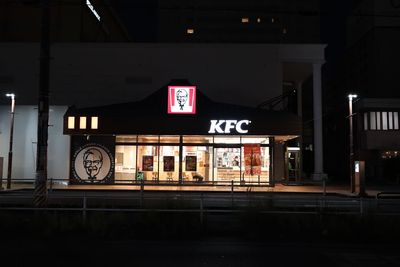 6 Restaurant Chains That Had to Pull a Dish Due to Contamination