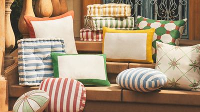 I'm a Stylist, and I Think Lulu & Georgia Has the Very Best Outdoor Throw Pillows This Year — They're on Sale for Memorial Day