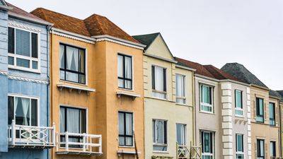 9 Cities That Offer Free Land or Housing Incentives in 2025